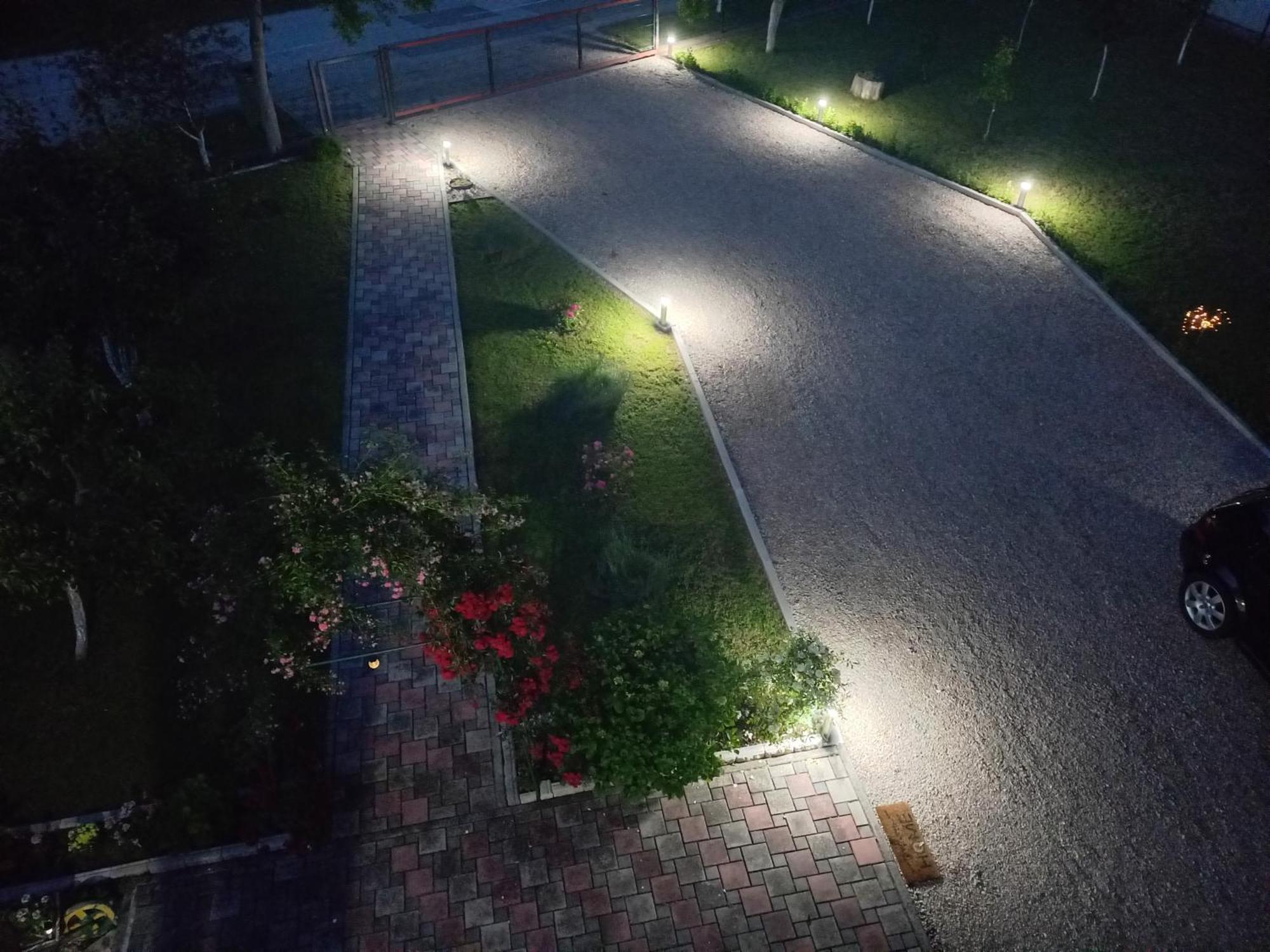 Studio Apartman Azra Kulen Vakuf Bagian luar foto
